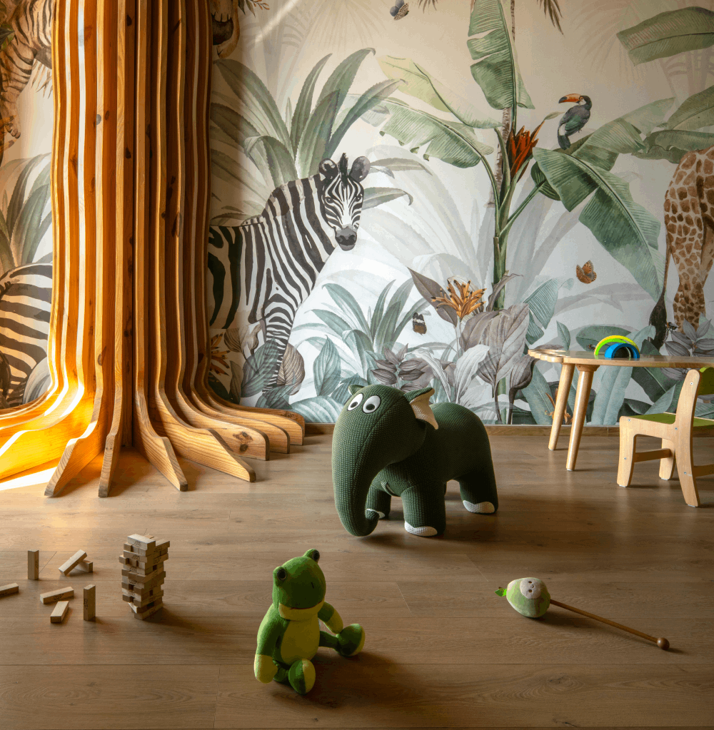Kids Play Area and Jungle Gym